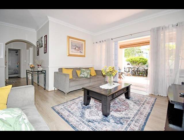 2 BEDROOM APARTMENT FOR SALE IN CRAIGHALL